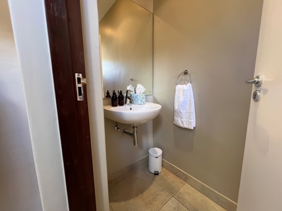 2 Bedroom Property for Sale in Oubaai Western Cape